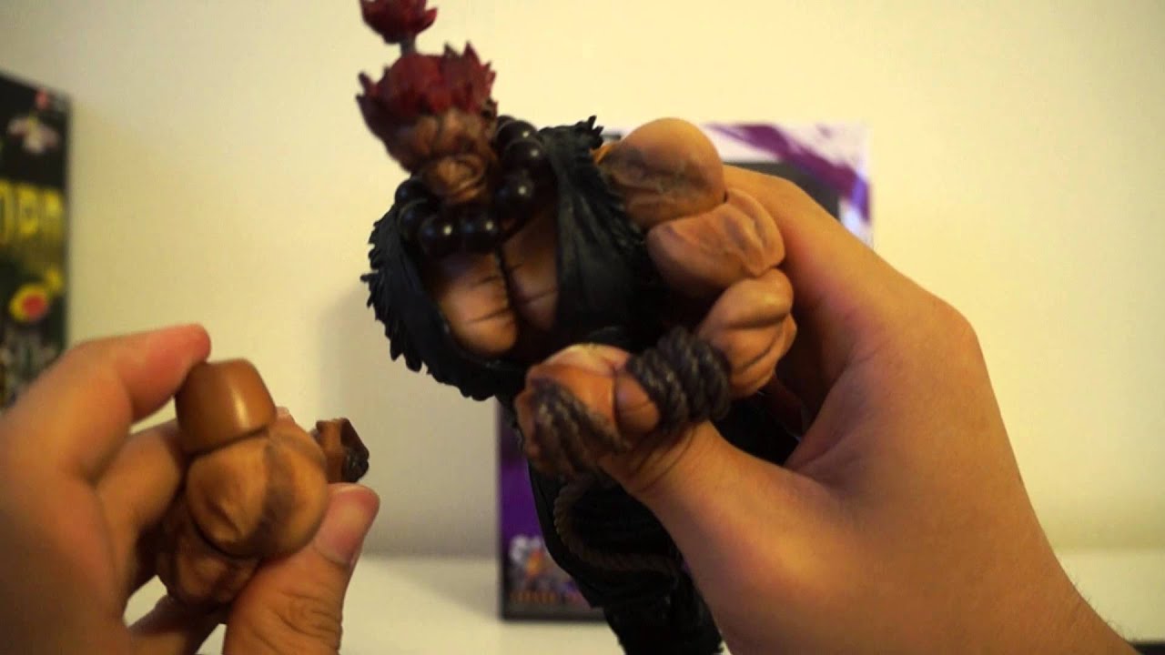  Square Enix Street Fighter IV: Play Arts Kai: Akuma Action  Figure : Toys & Games