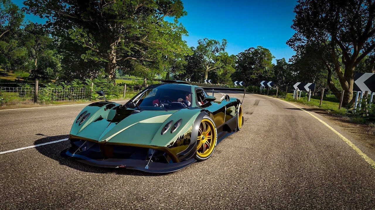 Гонка horizon 4. Suzuki Forza Horizon 4. Zonda r Forza Edition. Zonda r Forza Horizon 4. Forza Horizon 4 Race.