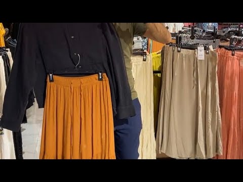 كل المحل بثلاث ونص او ليرتين ونص محل سيلزي