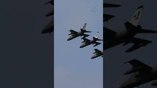 Formation Split: Five AMX Ghibli Prepare for Landing #short #shorts