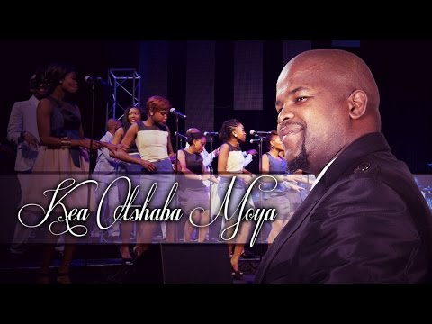 Spirit Of Praise 5 feat. Joey Mofoleng - Kea Otshaba Moya