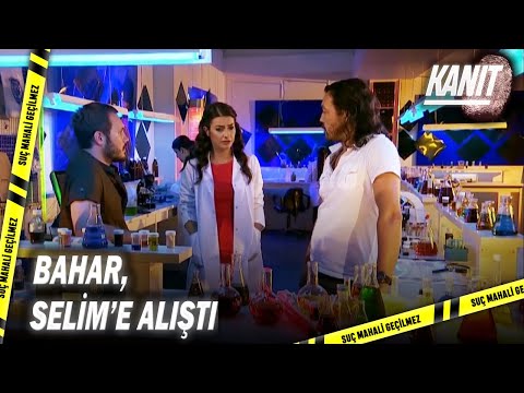 Bahar, Selim'in Tavırlarına Alışmaya Başladı! - Kanıt 57.Bölüm