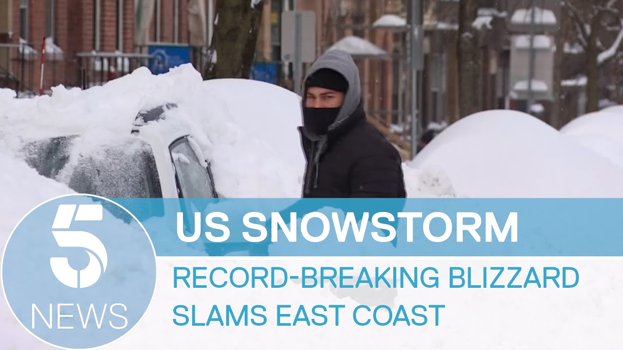 US snowstorm: record-breaking blizzard slams East Coast | 5 News - YouTube