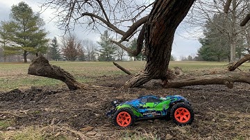 Short bash with the Rustler 4x4 until it breaks.