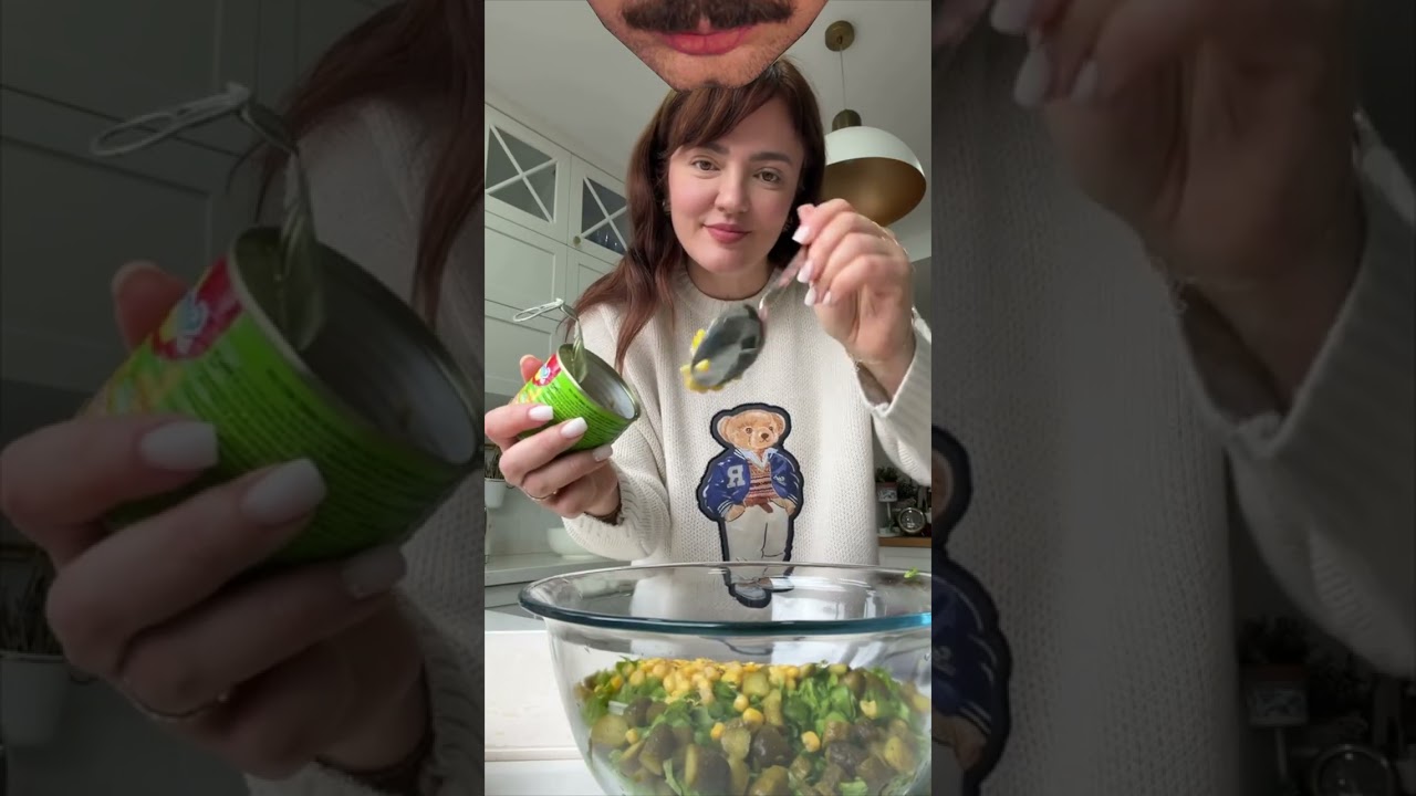 🥗 BU SALATA BAĞIMLILIK YAPIYOR 💯 VİRAL CİPSLİ SALATA! 🥔🤤 #shorts #pratiktarifler #yemektarifleri 🥗 BU SALATA BAĞIMLILIK YAPIYOR 💯 VİRAL CİPSLİ SALATA! 🥔🤤 #shorts #pratiktarifler #yemektarifleri