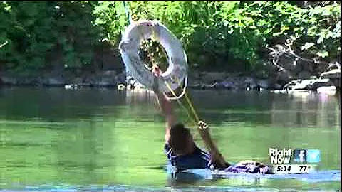 KHQ 06 09 2014 17 12 35 Ofc Palmer saves drowning man