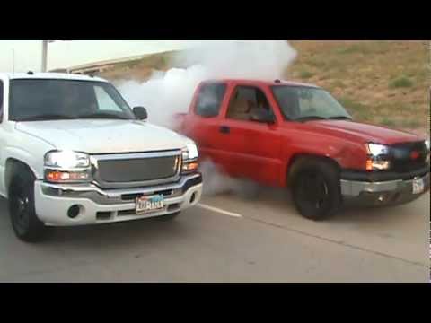 2004 Gmc Sierra Vs 2005 Chevy Silverado You 2004 Gmc Sierra Vs 2005 Chevy Silverado