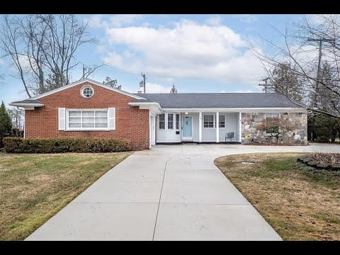 138 S Cranbrook Cross Road, Bloomfield Hills, MI home video tour