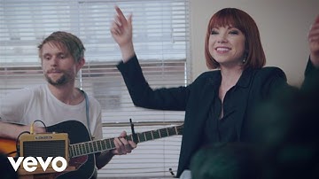 Carly Rae Jepsen - Call Me Maybe (Make Room Concert)