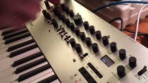 Korg Minilogue ambient drone noodling