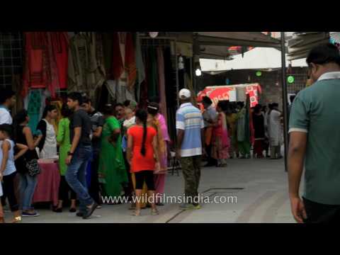 Wideo: Dilli Haat: Największy targ w Delhi