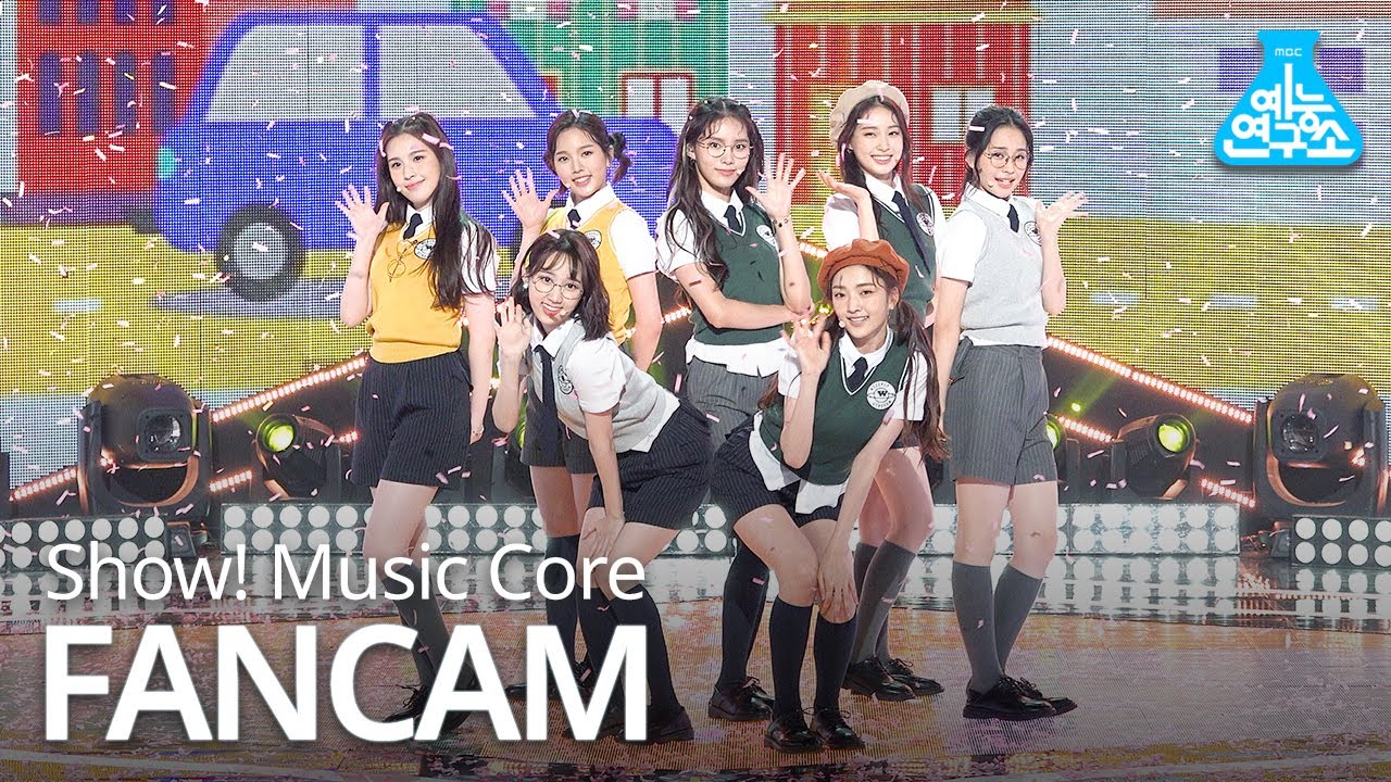 [예능연구소 4K] 위클리 직캠 'Hello' (Weeekly FanCam) @Show!MusicCore 200725