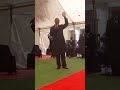 Rev Mantini worshipping, Uyesu lithemba lam