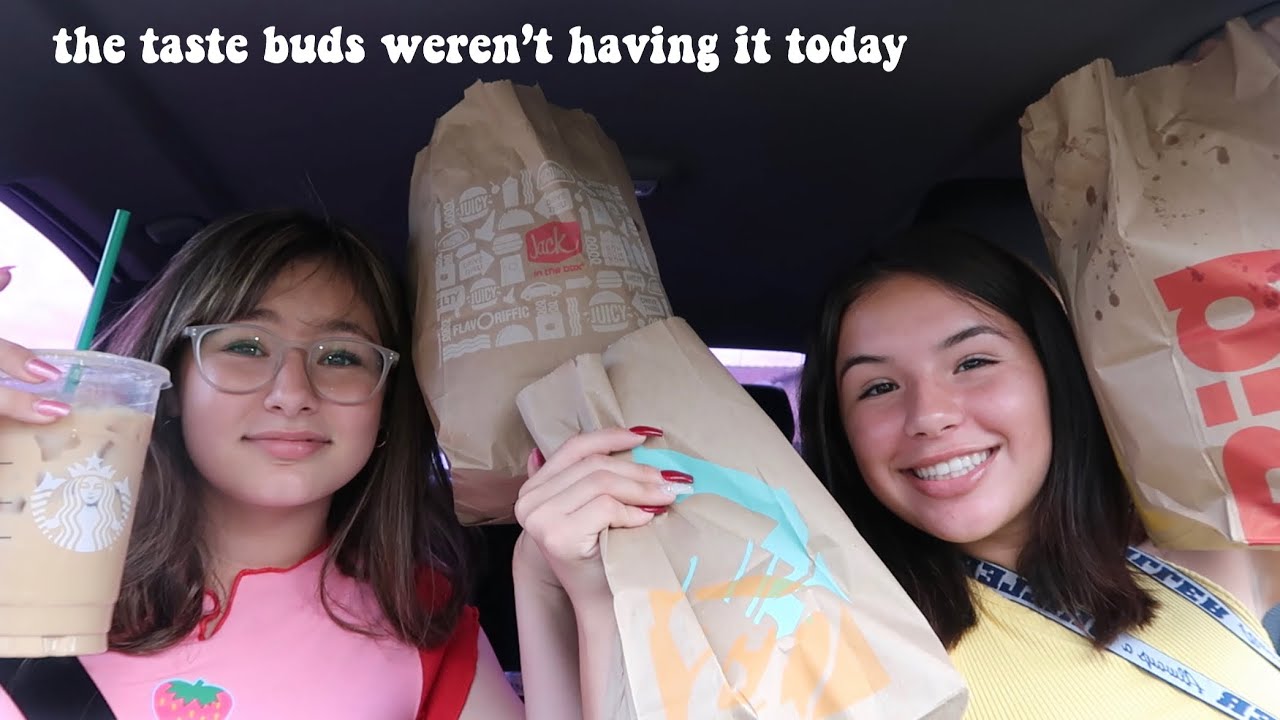 мы позволяем человеку, сидящему перед нами, решать, что нам есть в этот день.