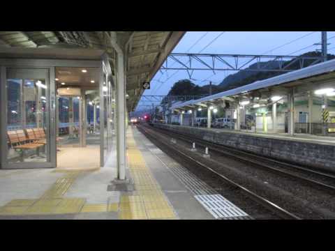 381系　城崎温泉駅にて