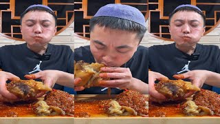 ASMR MUKBANG BEEF BONES WITH SPICY GARLIC SAUCE EATING