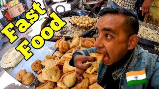 Trying Indian Street food In Darjeeling | Samosa chat chola | Raw explore Darjeeling winter market |