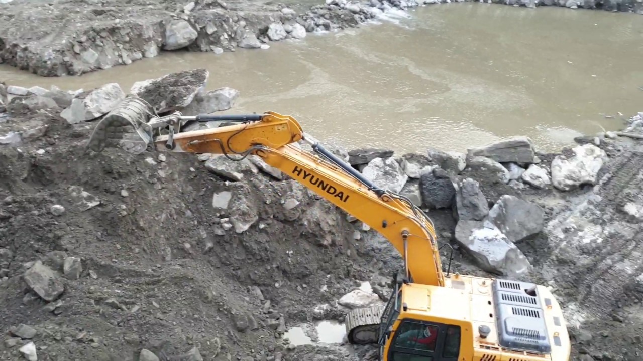 Manali floods winter 2019