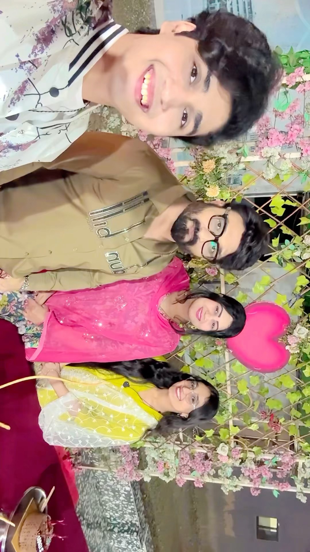 Horizontally Family Smily???? #zidaanshahidaly #family #shorts
