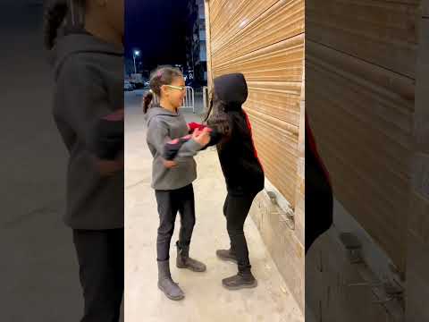 بيسرقو محل في رمضان البنات المؤذيه