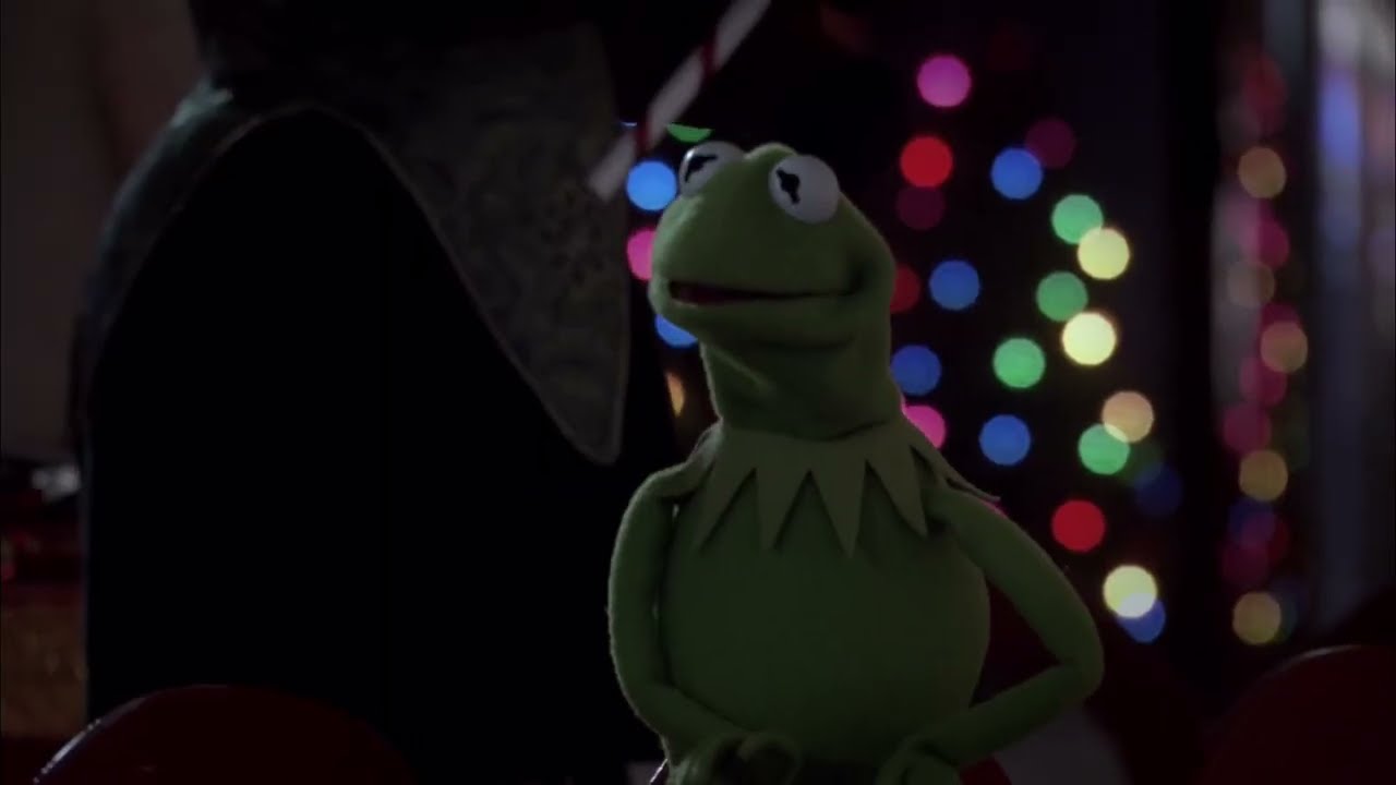 It's a Very Merry Muppet Christmas Movie: Everyone Matters