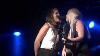 Aleyce Simmonds & Amber Lawrence - My Life Drives Me To Drink Wealth