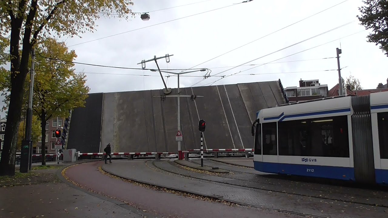 Brugopening Hortusbrug Amsterdam Basculebrug/ Drawbridge/ Pont Basculant/ Zugbrücke