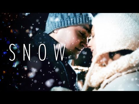 GROUND LEVEL - SNOW -