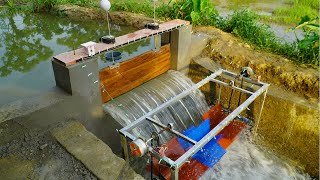 Build A Hydroelectric Plant With A Powerful Waterwheel