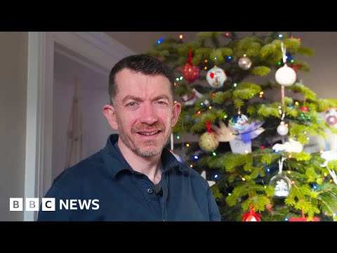 ‘Our rental Christmas tree is part of the family’ – BBC News