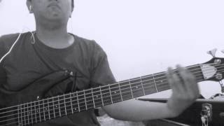 Video thumbnail of "Fred Hammond - You are the Living Word (Bass Cover)"