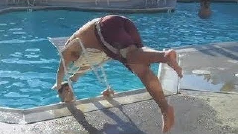 Best Fails of the Week 1 January 2013 || FailArmy