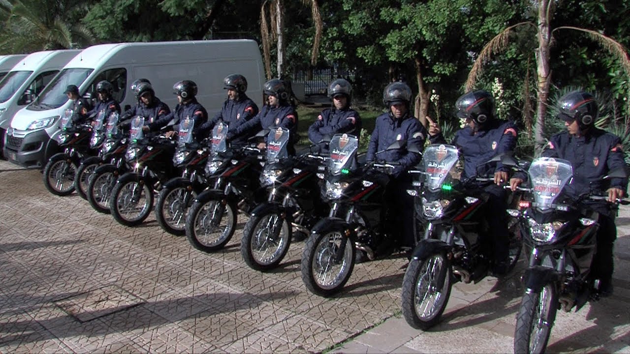 ولاية أمن فاس تتسلم سيارات ودراجات نارية هبة من مجلس الجهة ومجلس العمالة