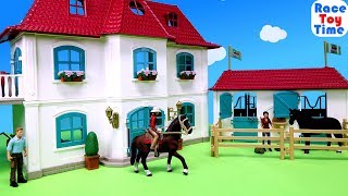 New Schleich Horse Club House and Stable Playset