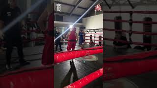 Cardona Impone su Jab ante Acosta #shorts