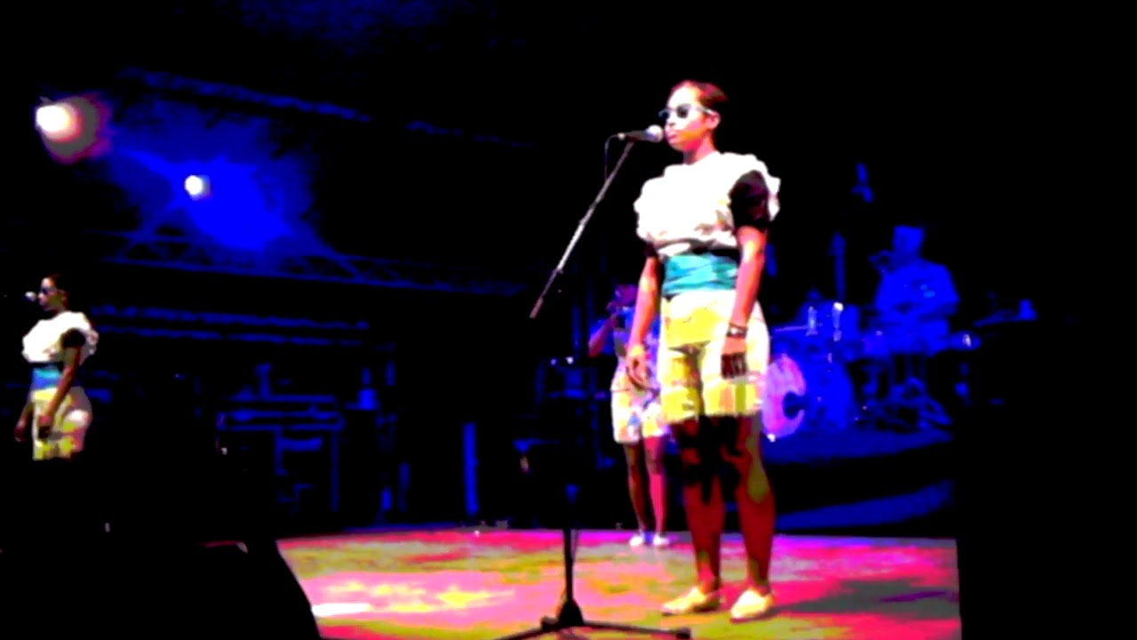 Santigold_Lights out YouTube