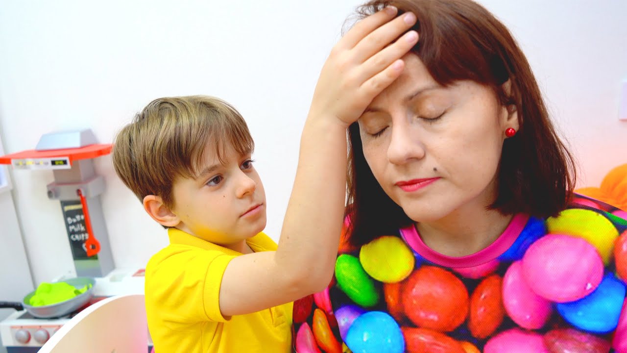 Mommy got sick  Bogdan and Anabella help their mother recover