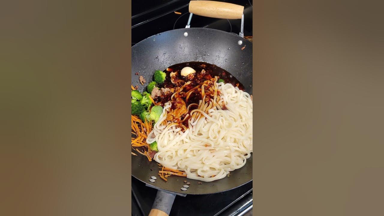 Easy Roman Noodles StirFry A Flavorful Twist YouTube