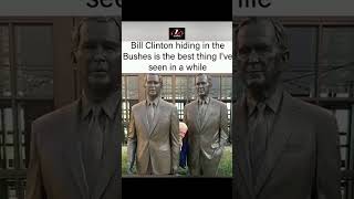 Bill Clinton between the Bushes 🌳😄 #HidingInTheBushes