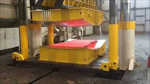 Hot forming the ITER vacuum vessel