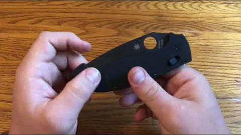 1 Minute Overview: Spyderco Manix 2 XL DLC Black