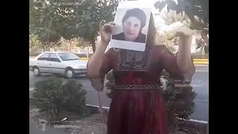 رقص زیبای زنی در اعتراض به دستگیری مائده هژبری