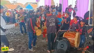 Cuta Muda Sedih prihatin naek tukang pijet Dog Dog 4 🔥🔥 Di cilameta deket masjid Al-Jabbar