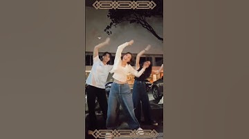 Oh Yaaaaa !!!!, why are they like this?? WkWkWk Laughing To The Die 🤣🤣🤣🤣🤣 #linglingkwong #lingorm