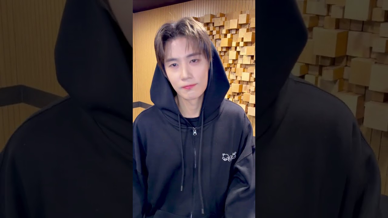 👽🫶🦦🫶🐰🫶