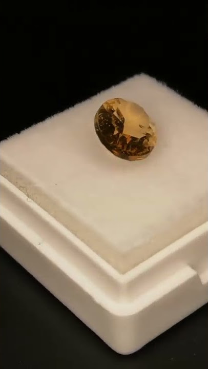 Citrine naturelle du Brésil - Ovale 1.93 Carat - 10.7 x 7.6 x 4.1 mm