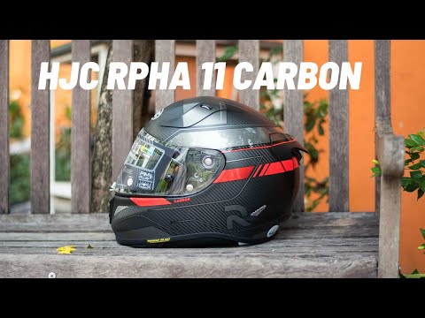 Trên tay mũ bảo hiểm HJC RPHA 11 Carbon Nakri