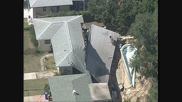 Action Air 1 over massive sinkhole in Dunedin