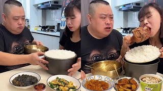 Husband swapped with me missed hidden big elbow in basin [Fat Sis-in-law's food]