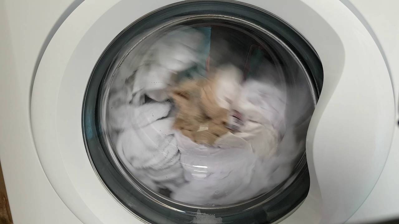 Beko daily quick bulky load test 2/3 (MACHINE JUMPS!)